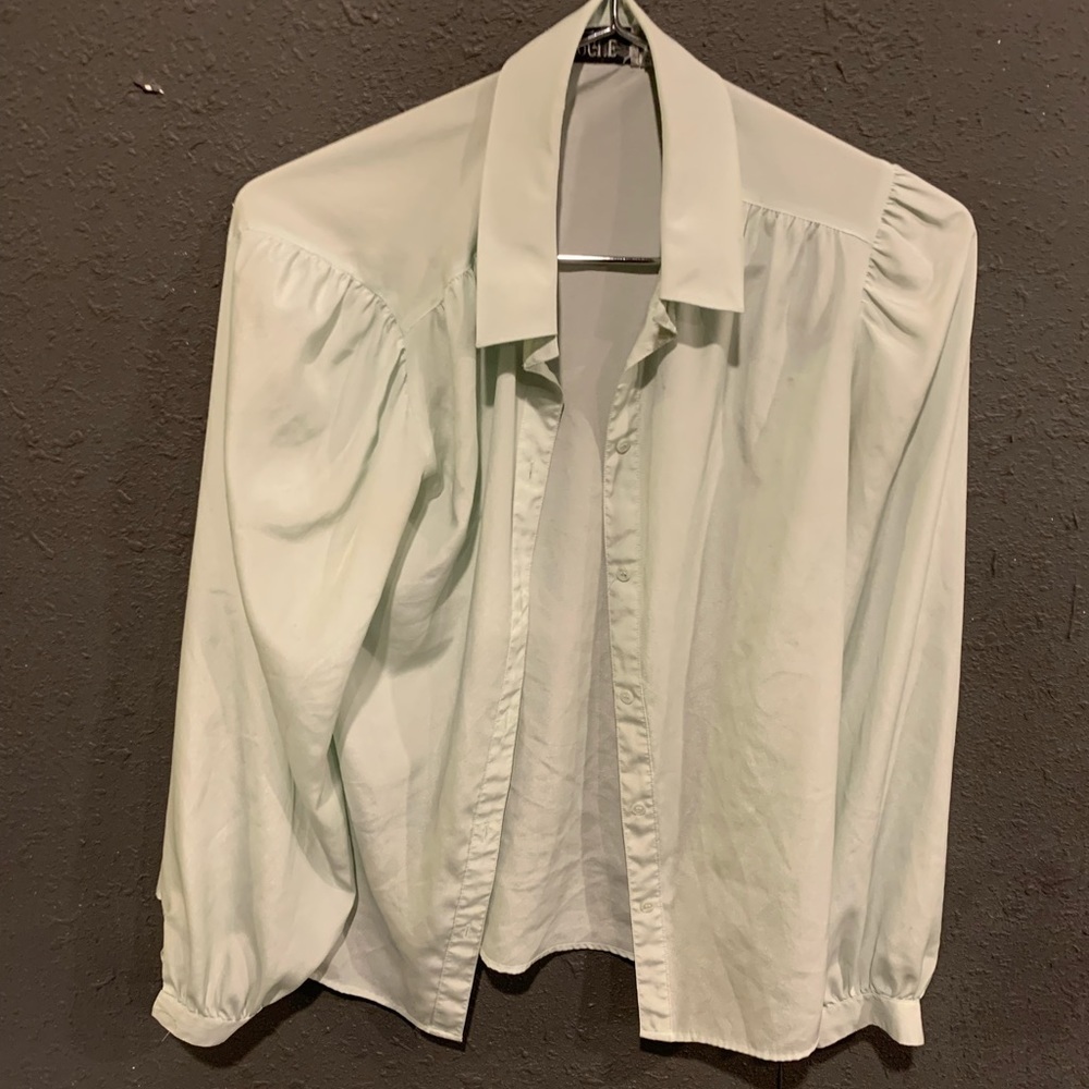 Women’s La Vogue Button Down Shirt
